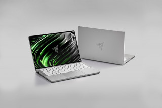 RAZER Book 13 - Mercury (RZ09-0357MEM3-R3E1) PC