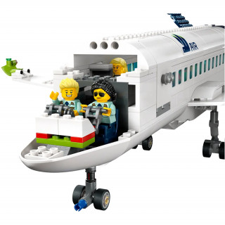 LEGO City: Utasszállító repülőgép (60367) Játék