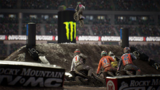 Monster Energy Supercross - The Official Videogame 4 Xbox Series